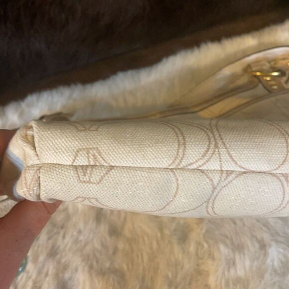 Coach purse (4790)  - Picture 4 of 9